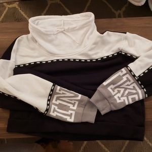 Vs pink M cowlneck sweat shirt